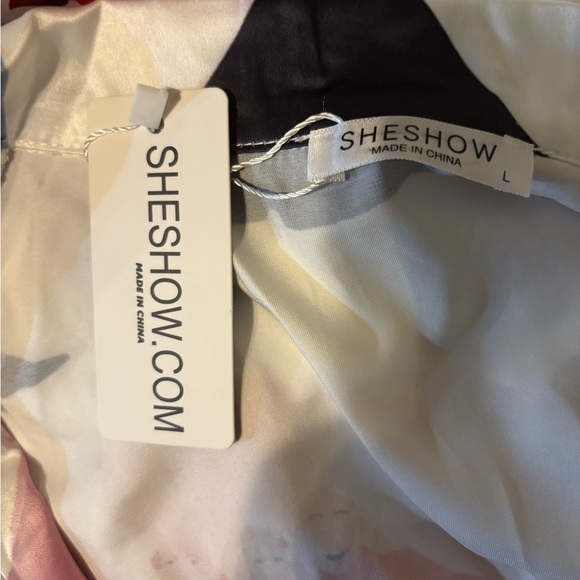 SHESHOW WHITE CHRISTMAS SATIN PAJAMA SET LARGE - Picture 5 of 5